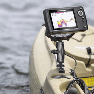 Fish finder screen mounted on a kayak