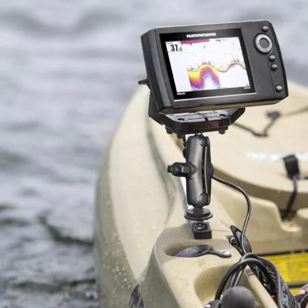 Fish finder screen mounted on a kayak